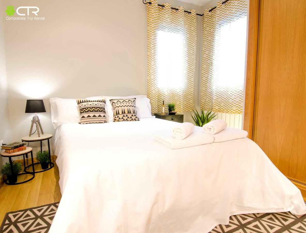 Coqueto & Confortable Apartamento Apartment ซานติอาโก เด กอมโปสเตลา ภายนอก รูปภาพ