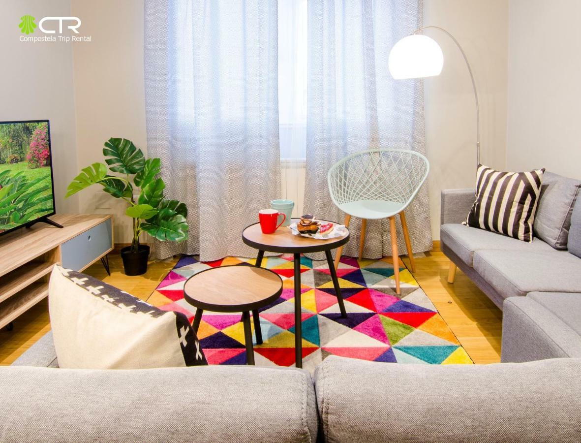 Coqueto & Confortable Apartamento Apartment ซานติอาโก เด กอมโปสเตลา ภายนอก รูปภาพ